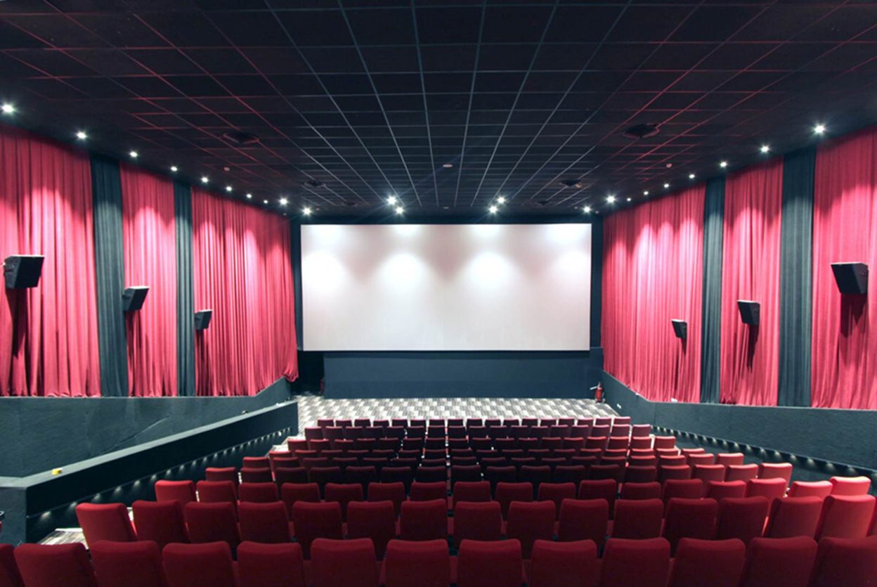 بهترین فیلم‌های سینما تارخ شیراز ببینید!
