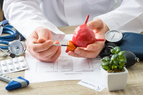 راهنمای جامع بیماری‌های شایع اورولوژی: از دفع سنگ کلیه تا جراحی پروستات و واریکوسل