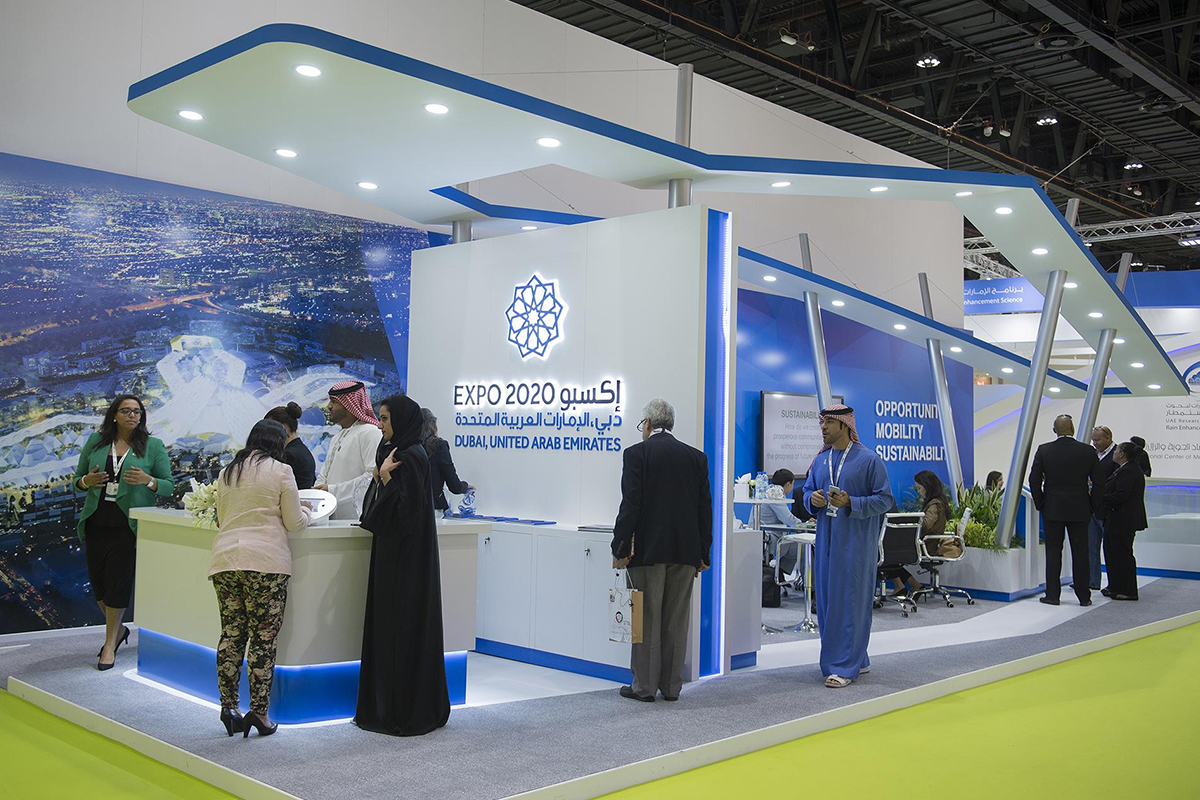 غرفه‌ای در نمایشگاه اکسپو دبی و غرفه داران