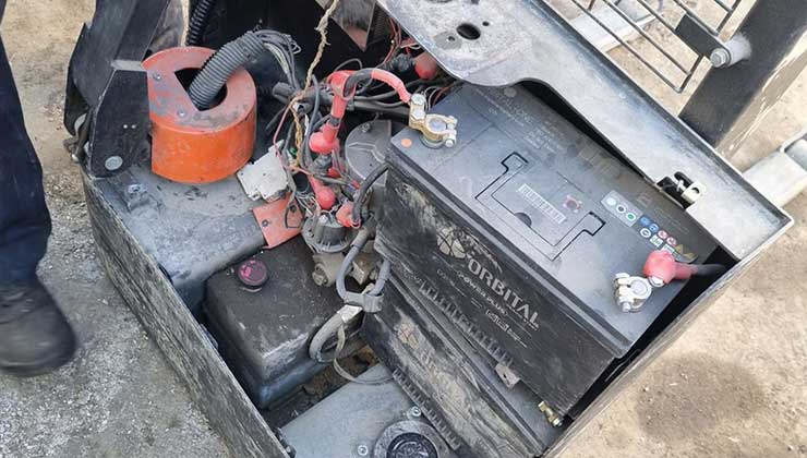 هزینه تعمیر لیفتراک برقی در ایران