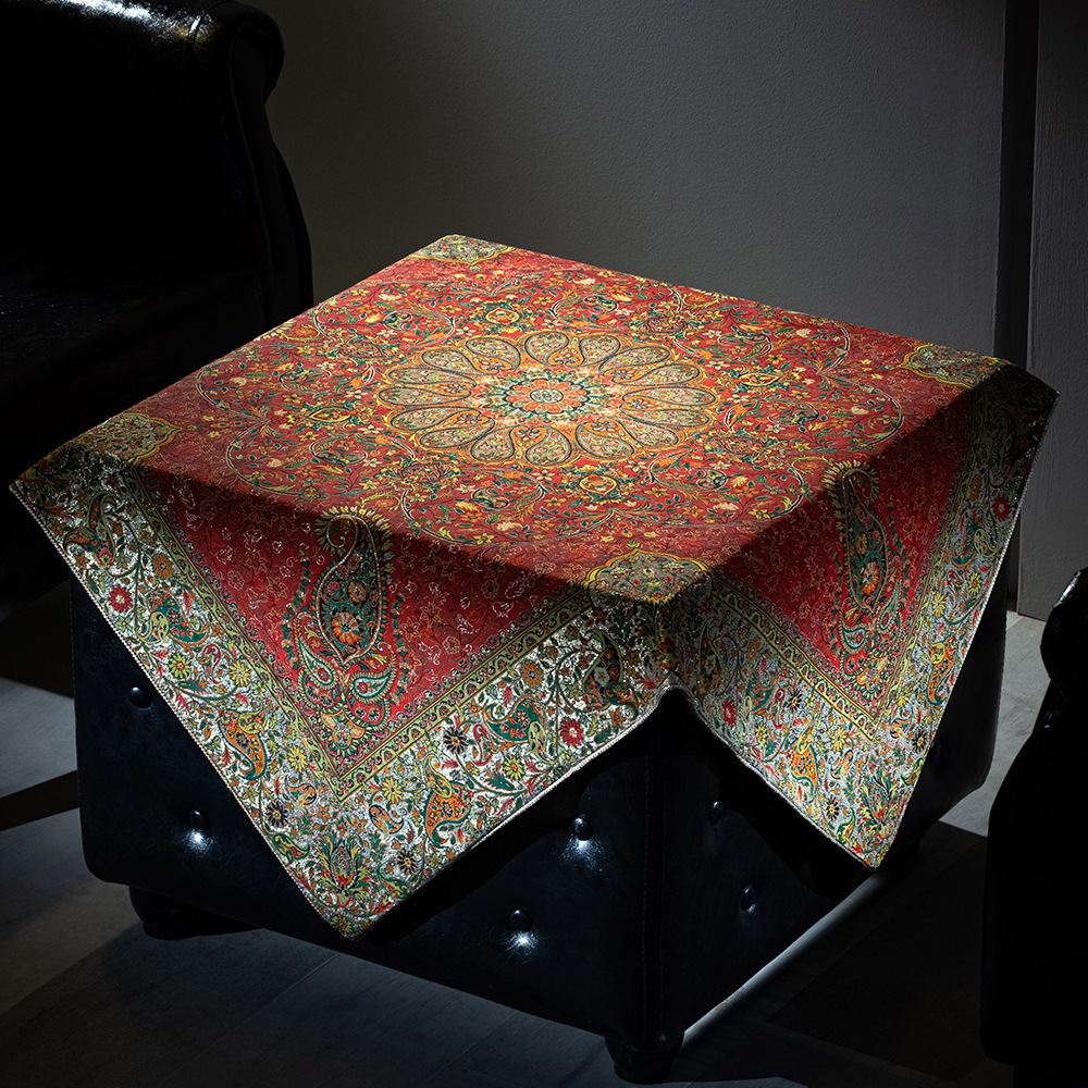 شب یلدا؛ ترکیب گرمای خانه و هنر ایرانی در چیدمان و هدیه شب یلدا؛ ترکیب گرمای خانه و هنر ایرانی در چیدمان و هدیه