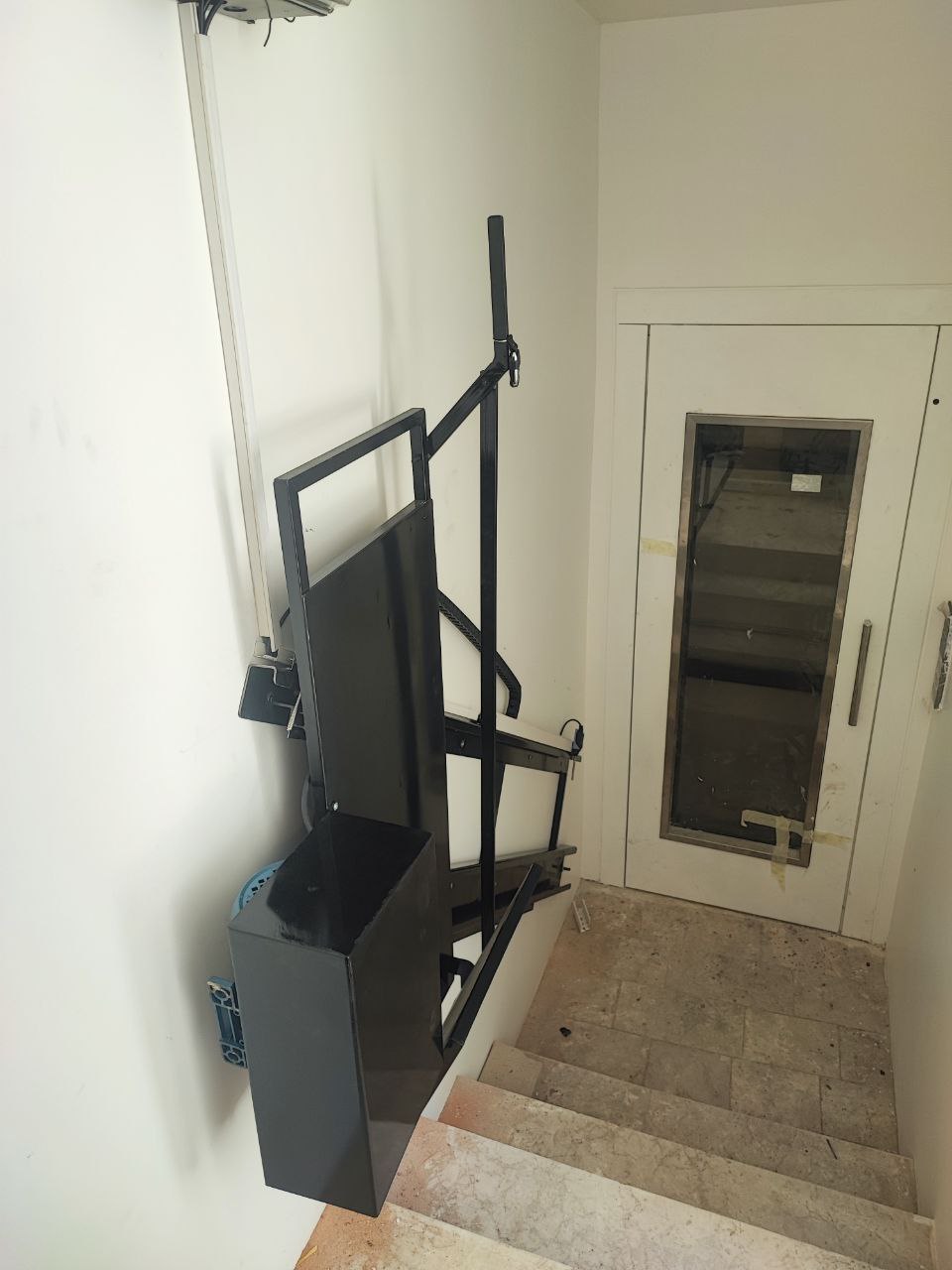 لیست قیمت بالابر پله در اصفهان (آپدیت لحظه ای)