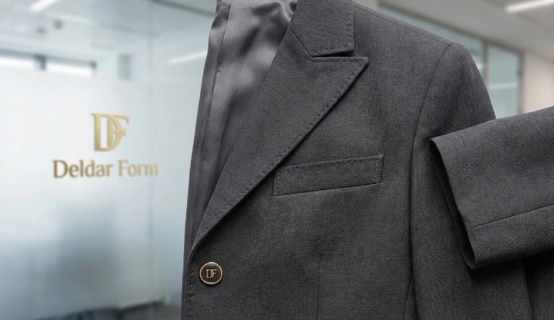 کیفیت دوخت و متریال در تولید مانتو اداری دلدار