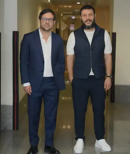 عکس جواد عزتی و هومن سیدی در اکران مردمی وحشی