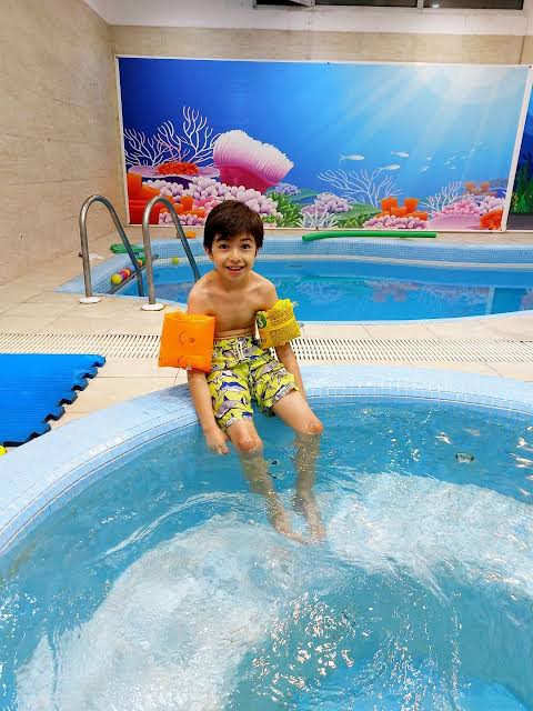 استخرهای کرج