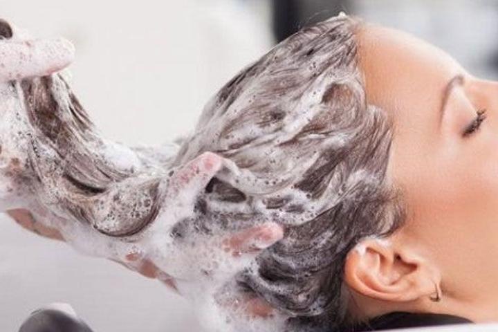 C:\Users\s\Desktop\The-best-shampoo-and-hair-mask-for-keratinized-hair-2.jpg