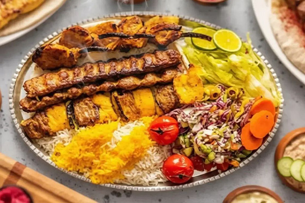 هتل مشهد با 3 وعده غذا نزدیک حرم و ارزان